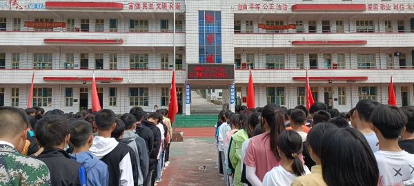 QQ图片20220424155617_1650787013